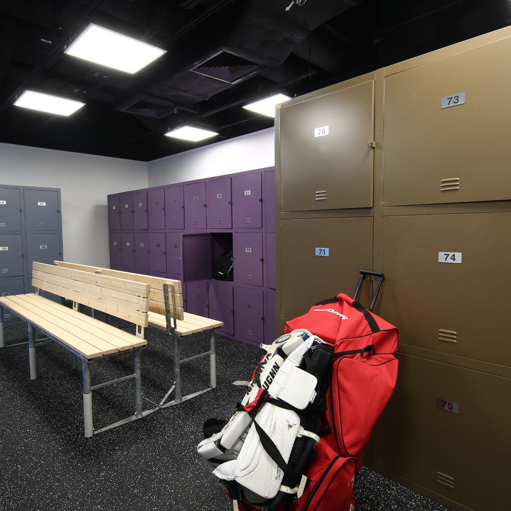 冰球儲物櫃Ice Hockey lockers.JPG